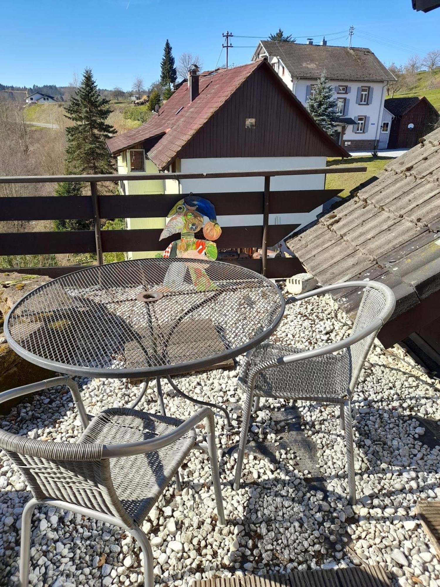 Erdmannshoehle Hasel Im Suedschwarzwald Exterior foto